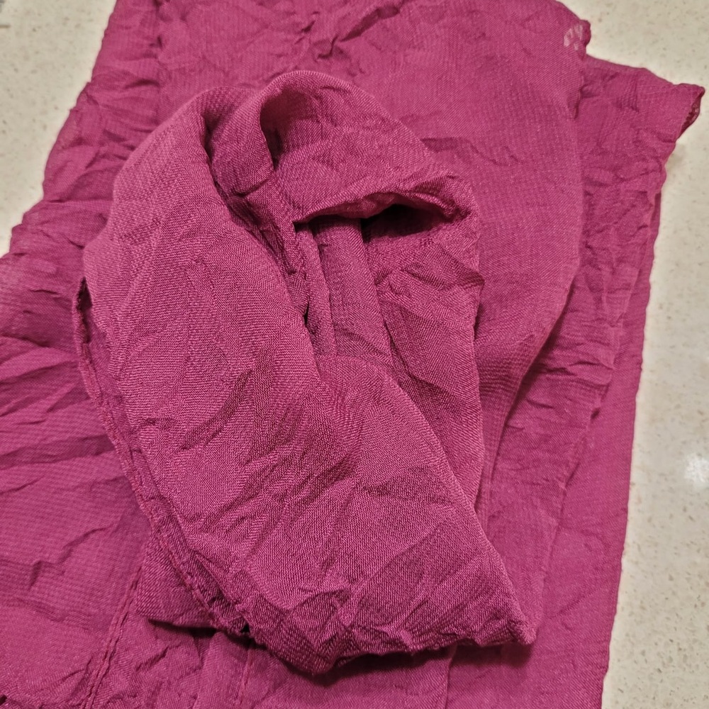 Textured Scarf - Picture 5 of 6